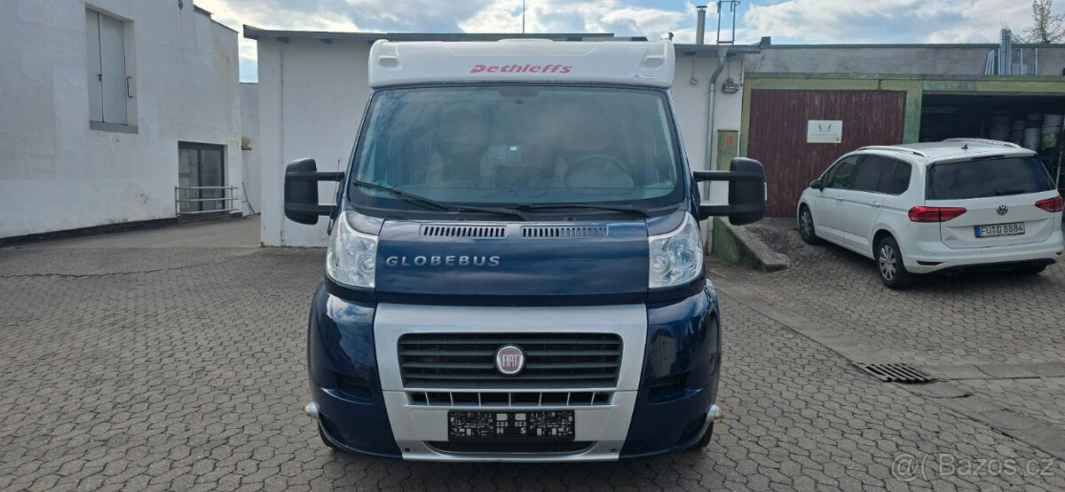 Obytné auto Dethleffs Globebus 2.3JTD,solár,satelit,garáž