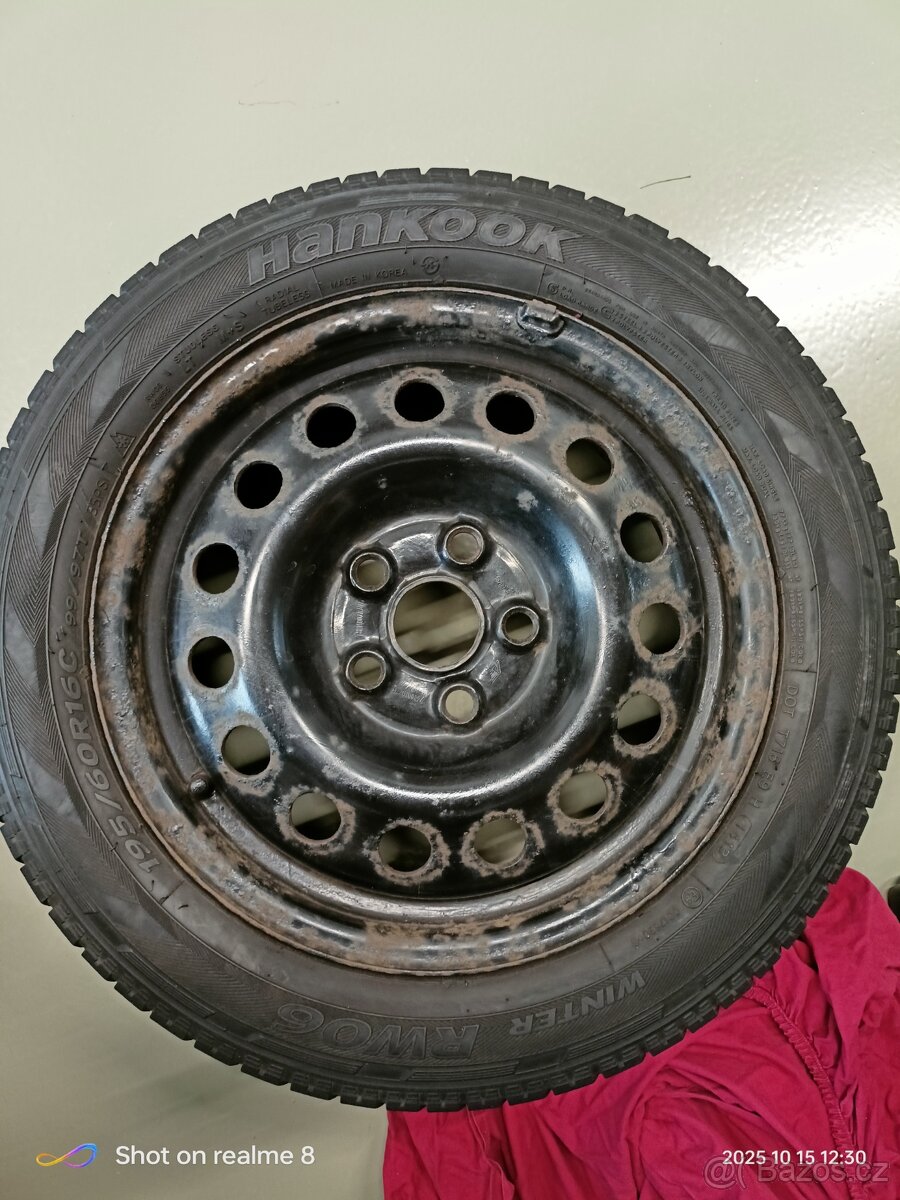 Zimní pneu s disky na VW Sharan 5x 112, ET 53