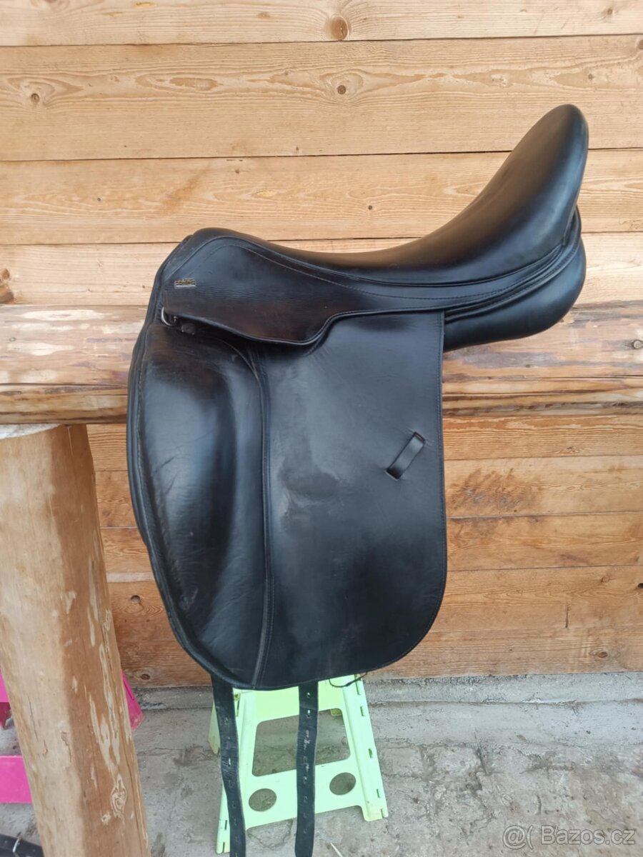 drezurní sedlo