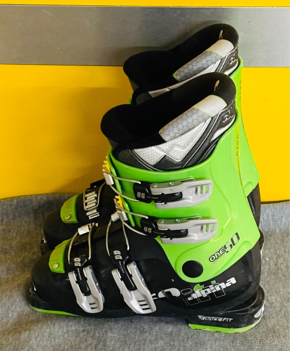 Plně funkční dětské lyžáky Alpina (33 EU, 21cm)