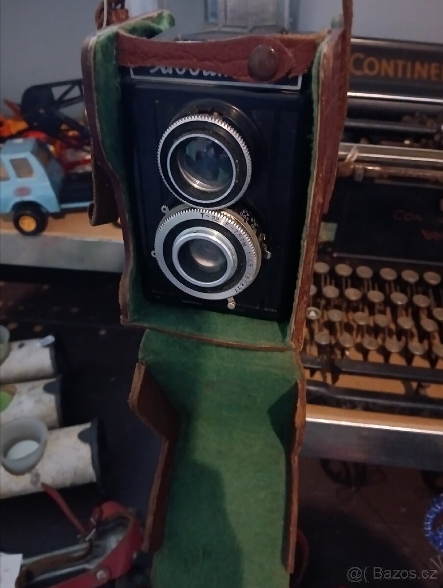 Starožitný fotoaparát