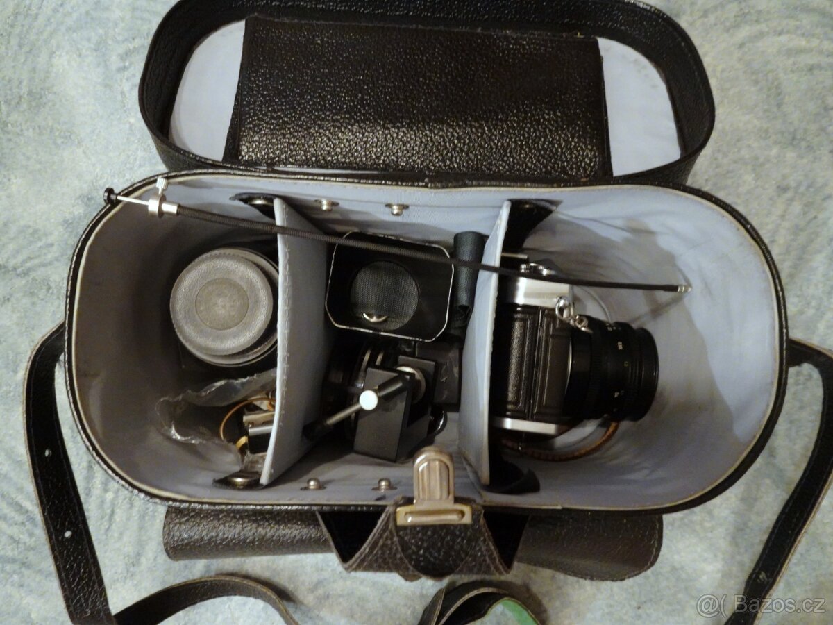 Fotoaparát Praktica MTL 5 s příslušenstvím