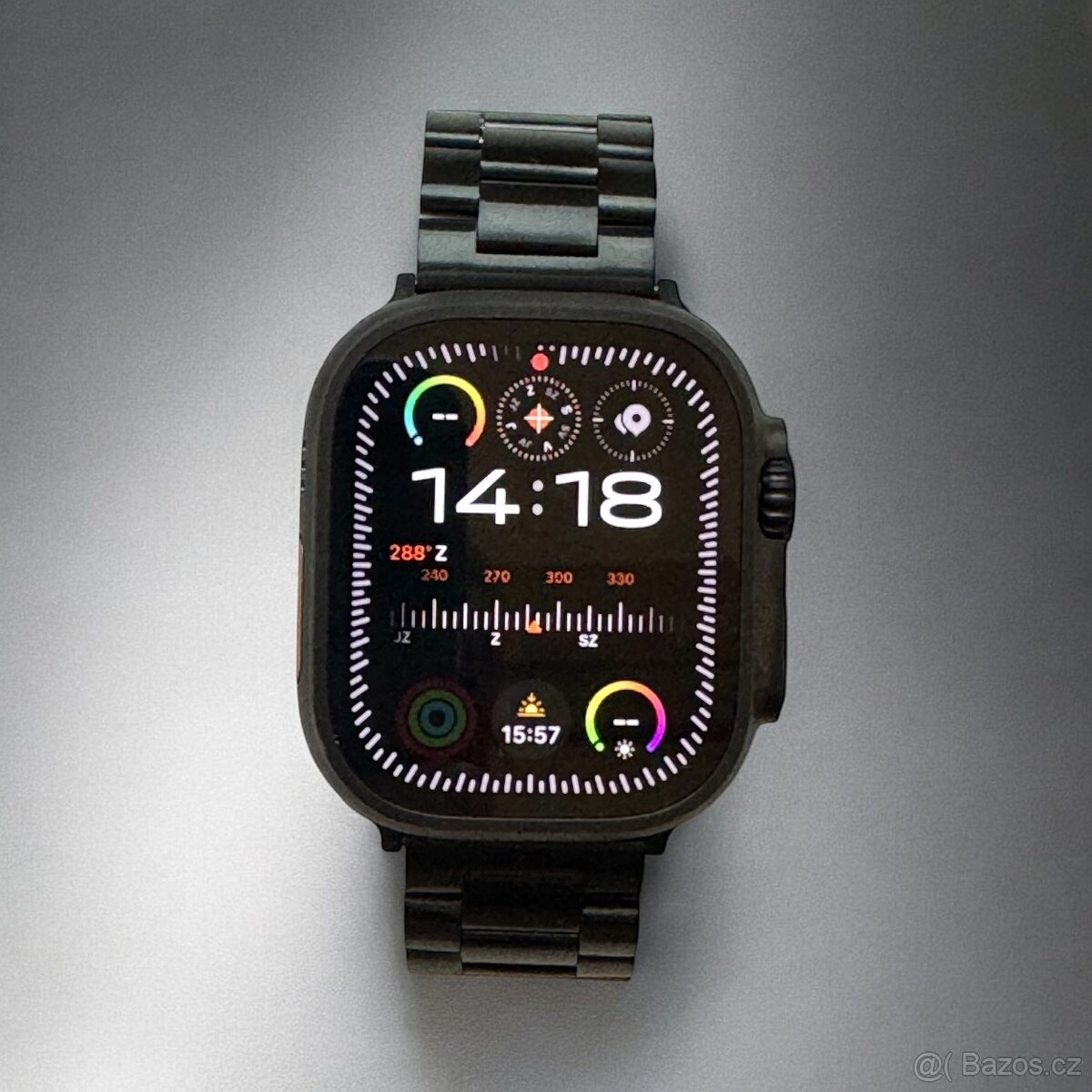 Apple Watch Ultra 2 GPS + Cellular 49mm Black Titanium