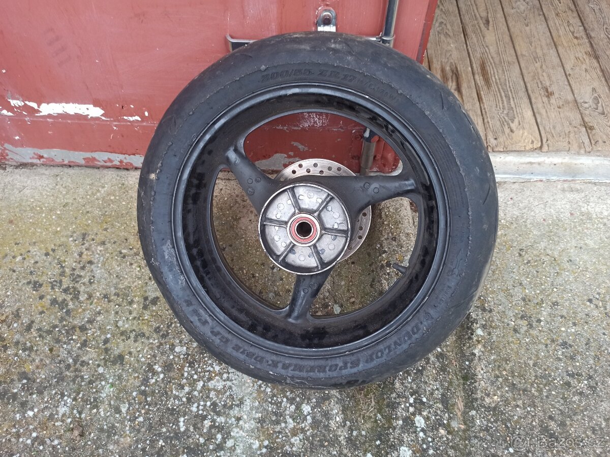 Prodám zadní kolo Honda Fireblade 954