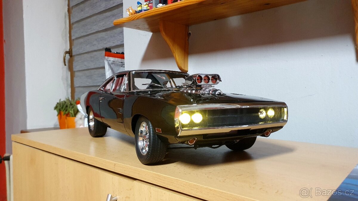 Dodge Charger R/T Deagostini 1:8