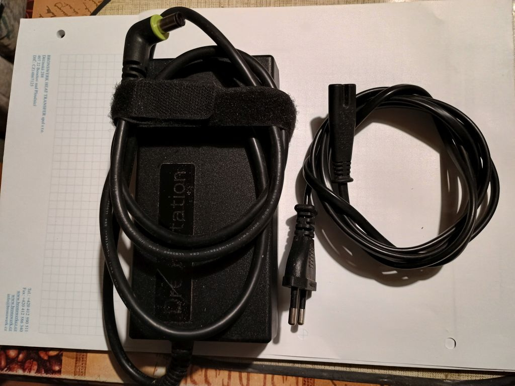 Zdroj adaptér 240/12V 6,6A