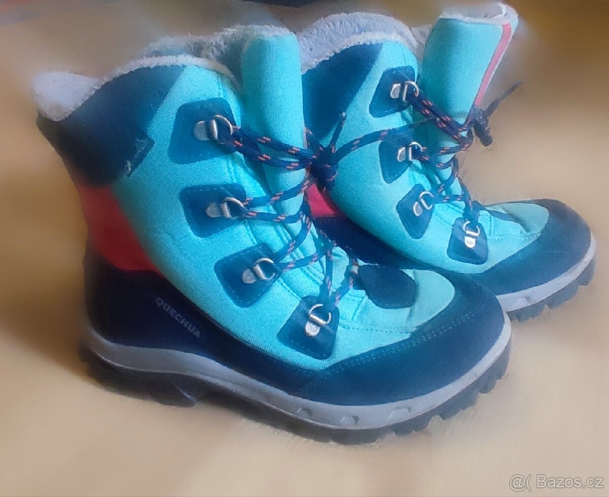 Zimní boty značky Quechua