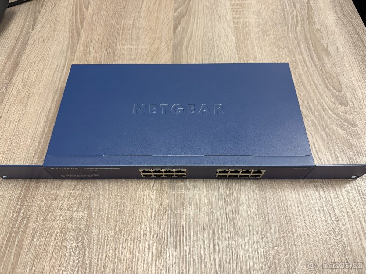 Netgear ProSafe JGS516v1 1gbps 16port switch