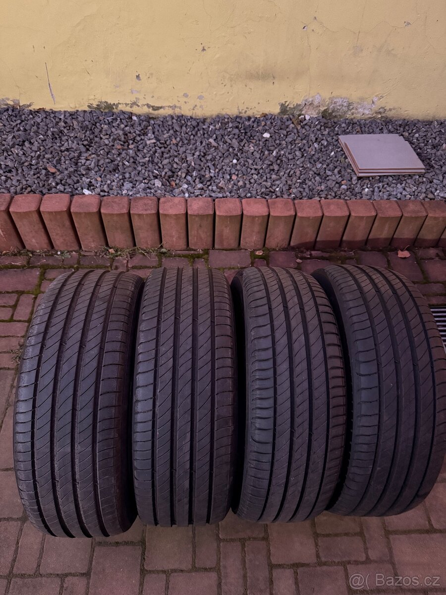Citroen letní Pneu 205/55R17 95V MICHELIN Primacy4