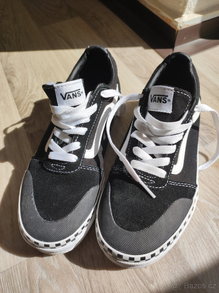 Krásná tenisky Vans