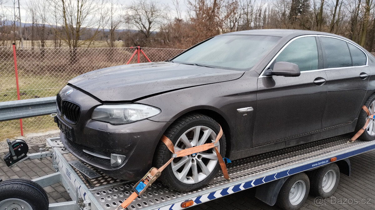 Náhradní díly z BMW F10 N57 150kw komforty, xenony,