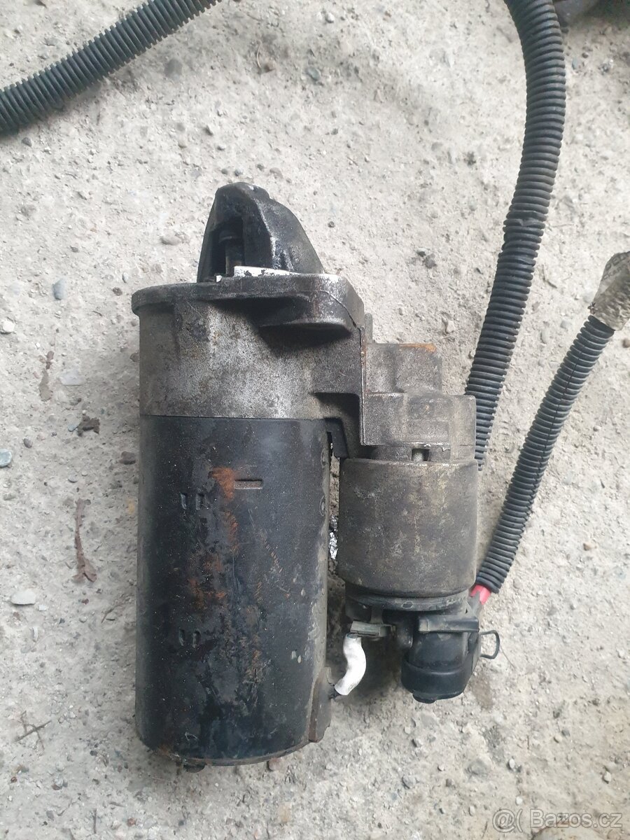 Startér Bosch pro motory 1.9 JTD Fiat Alfa romeo Lancia