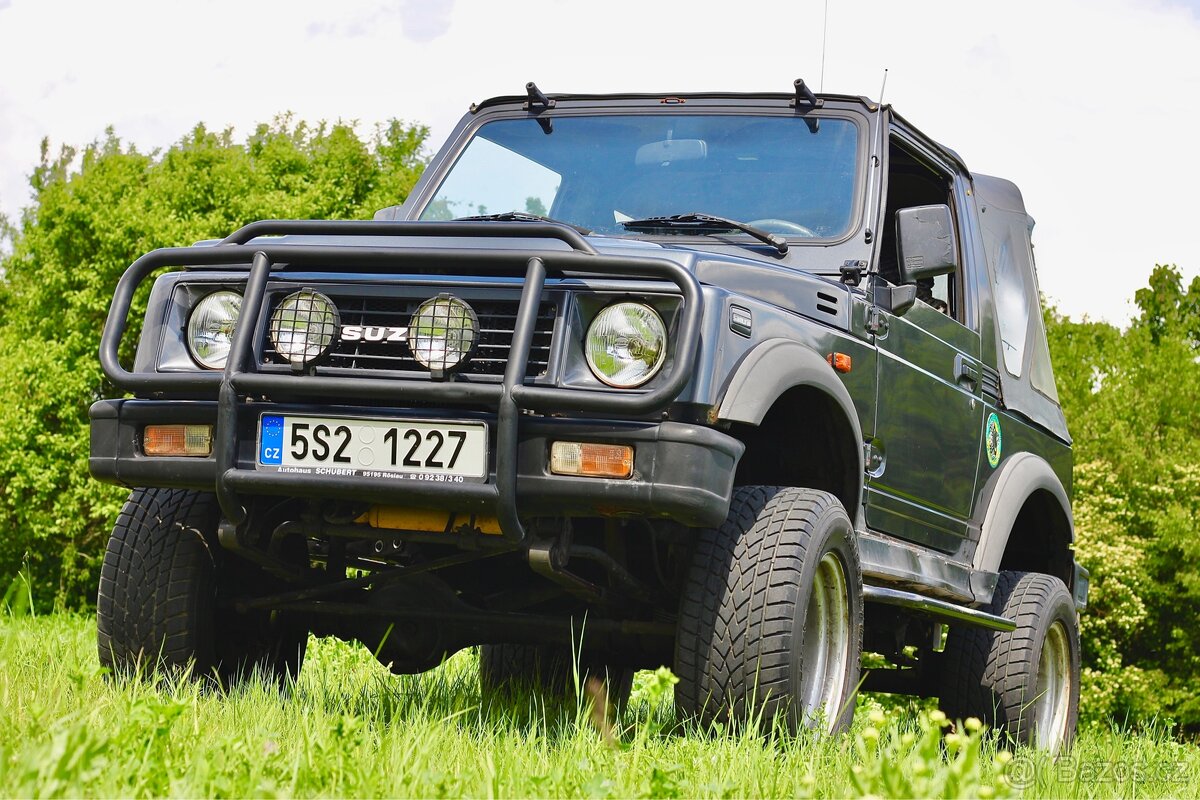 Suzuki Samurai 1.3i 4x4 | CZ doklady | STK 05/2027 | Garáž.