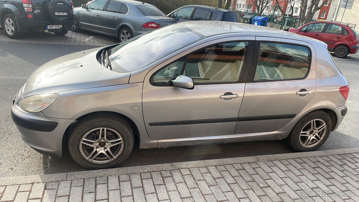 Peugeot 307, 1.6i, STK JESTE PRES ROK