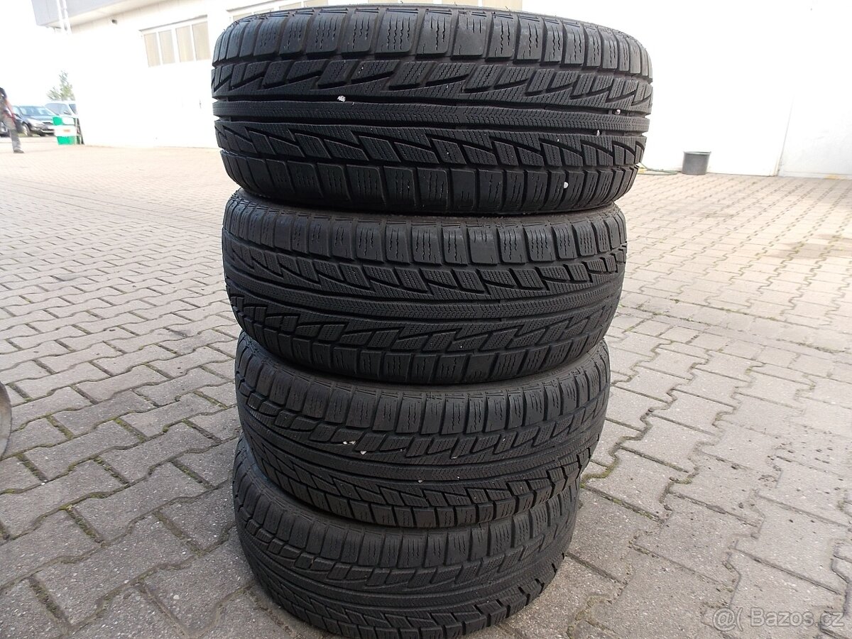 Zimní pneu 195/50 R16