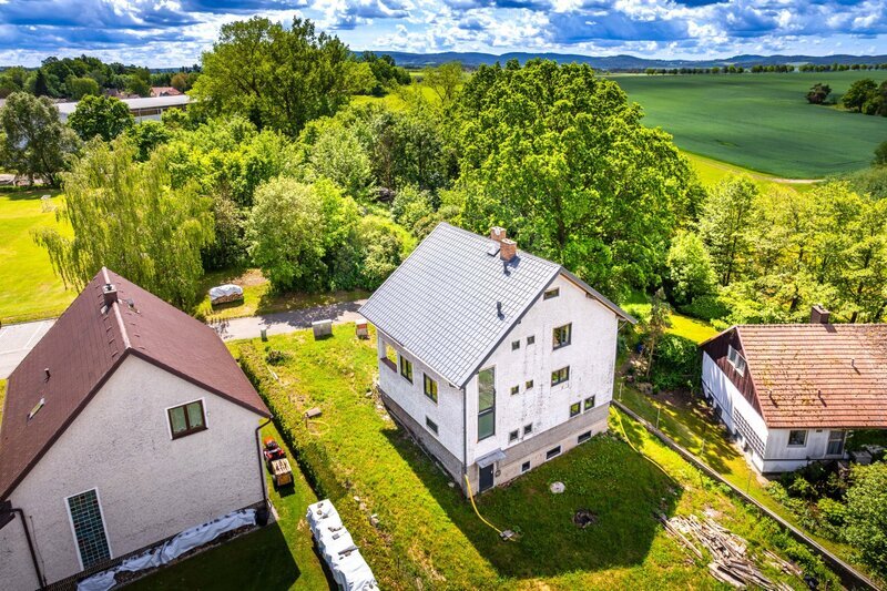 PRODEJ RODINNÉHO DOMU SE ZAHRADOU, DOLNÍ TŘEBONÍN