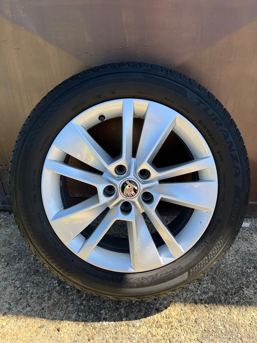 Letní Škoda TRITON 17" 215/55R17