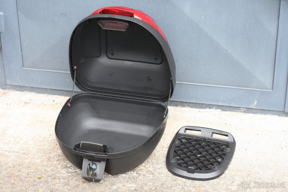TOP case, kufr na motorku MAXX, na helmu, objem cca 35 l