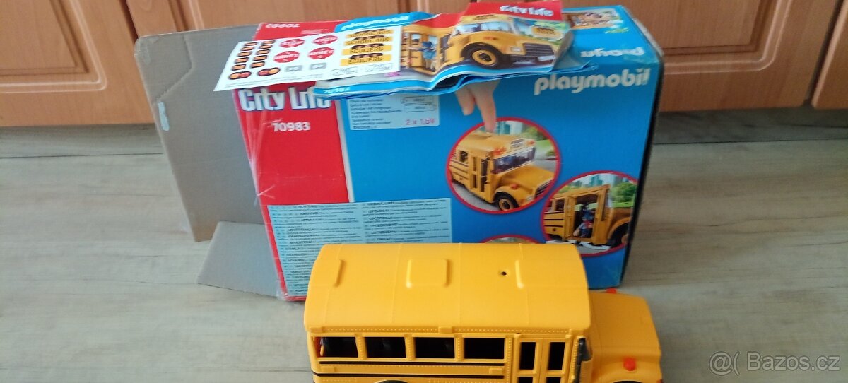 Playmobil školní autobus