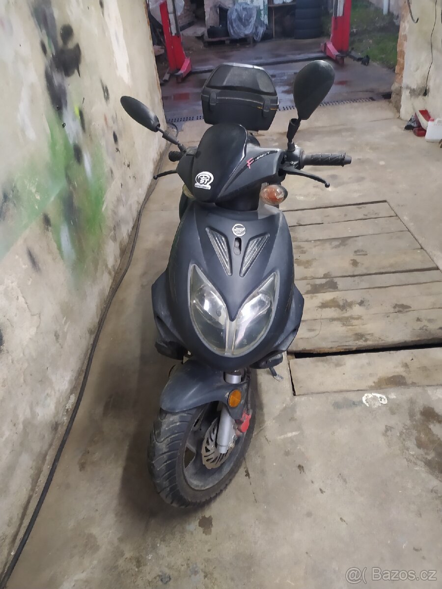 Keeway f-act 50 (70ccm)