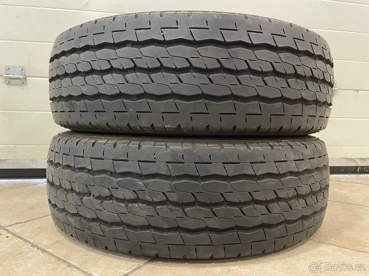 Firestone Vanhawk 2 215/70 R15C 2Ks letní pneumatiky