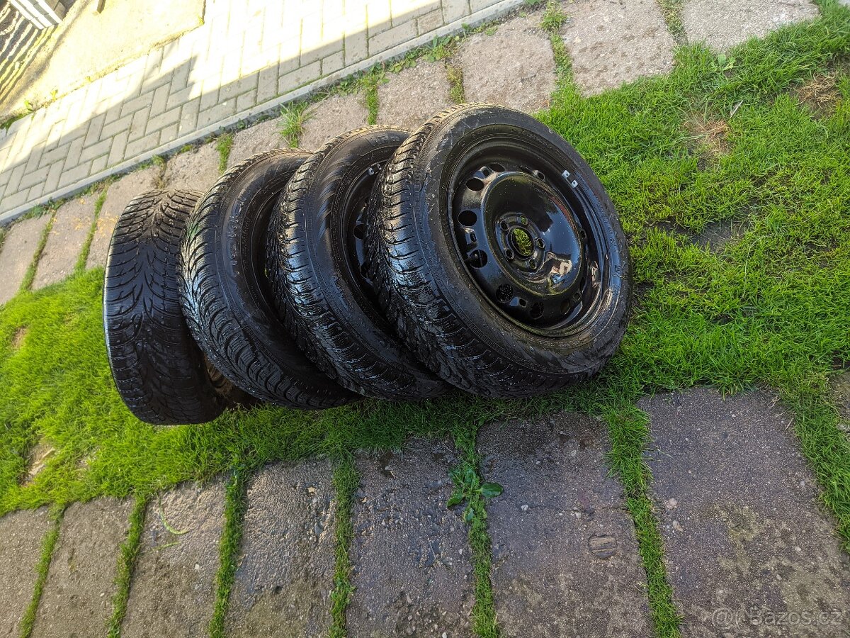 zimní kola Fabia , Rapid Nokian 185/60 r15
