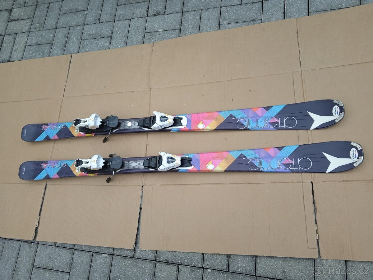 Lyže Atomic 152 cm