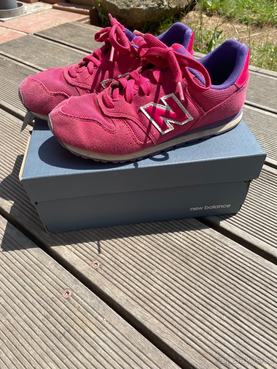 New Balance tenisky 33