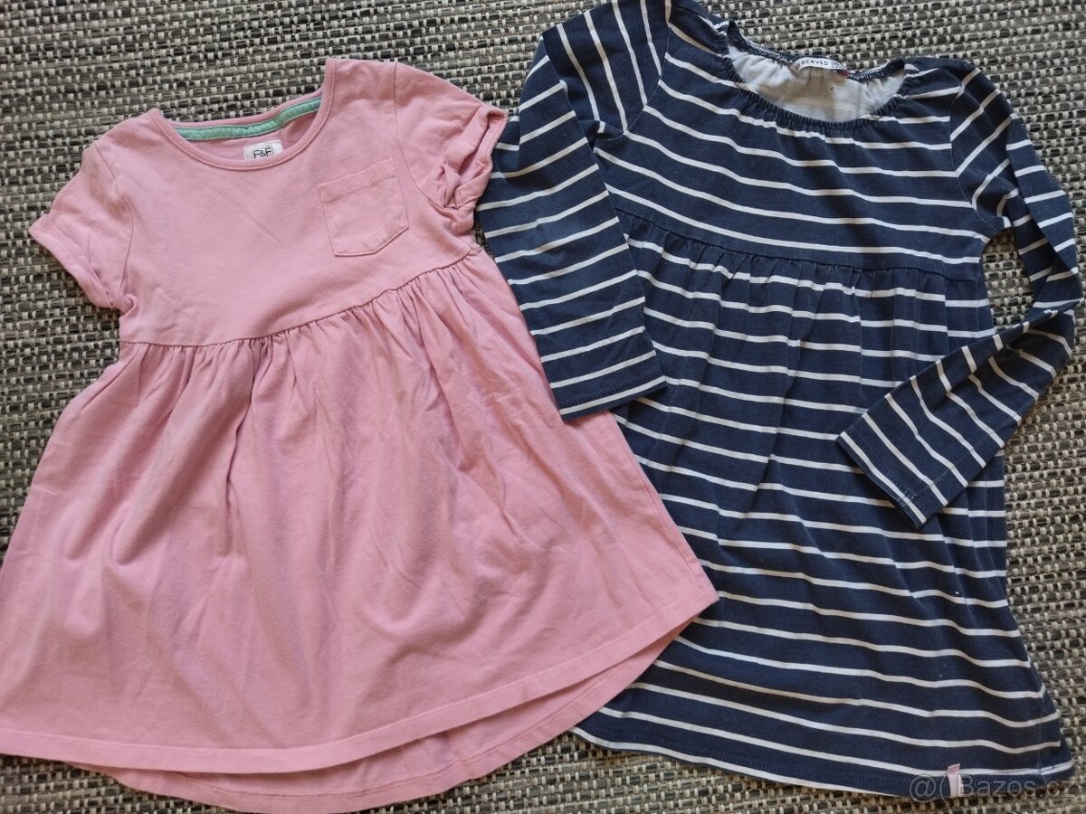 2 šatičky 5-6let
