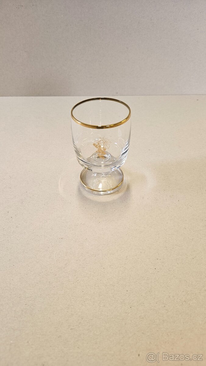Malá sklenička na likér