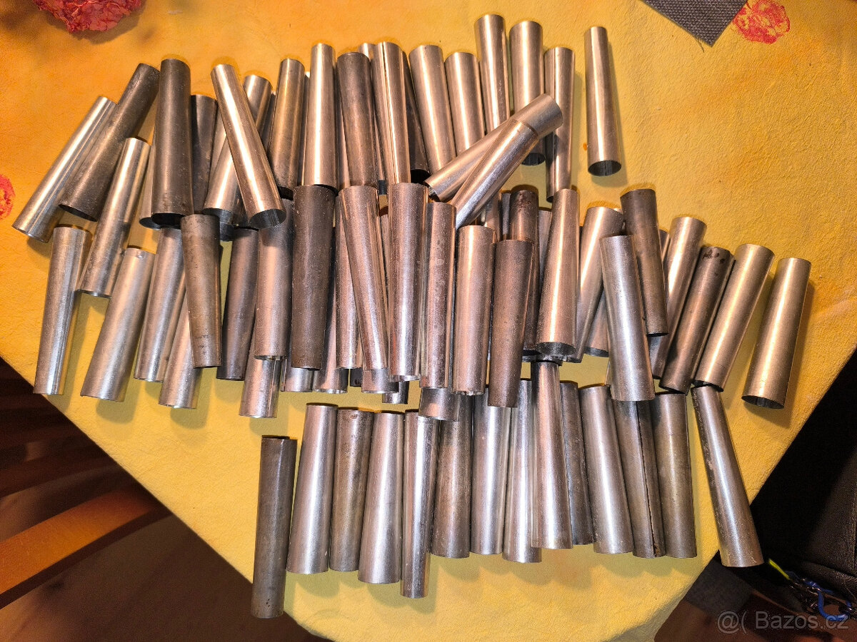 Staré formičky,kremrole,trubičky,78ks, 110 mm délka,vánoce