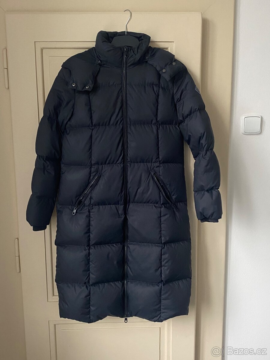 dámský dlouhý zimní kabát GANT