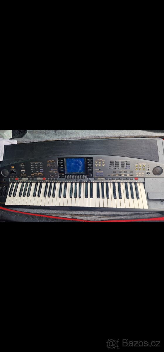 Klavesy Yamaha PSR-8000