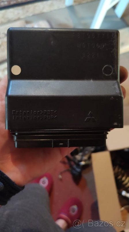 Suzuki SV 650S řídící jednotka