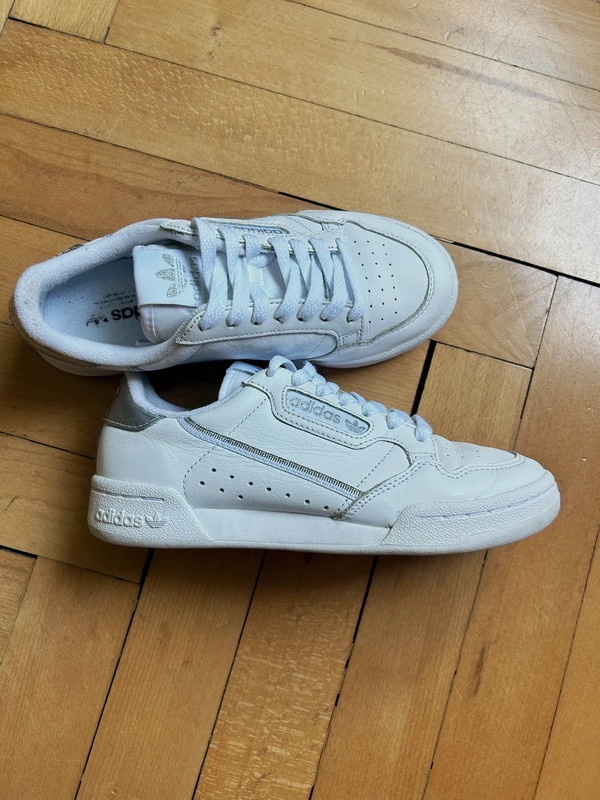 Kožené Adidas tenisky