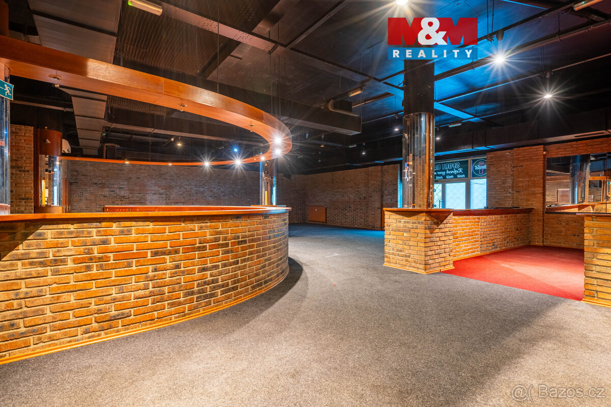 Pronájem obchod a služby, 324 m², Praha - Hlubočepy