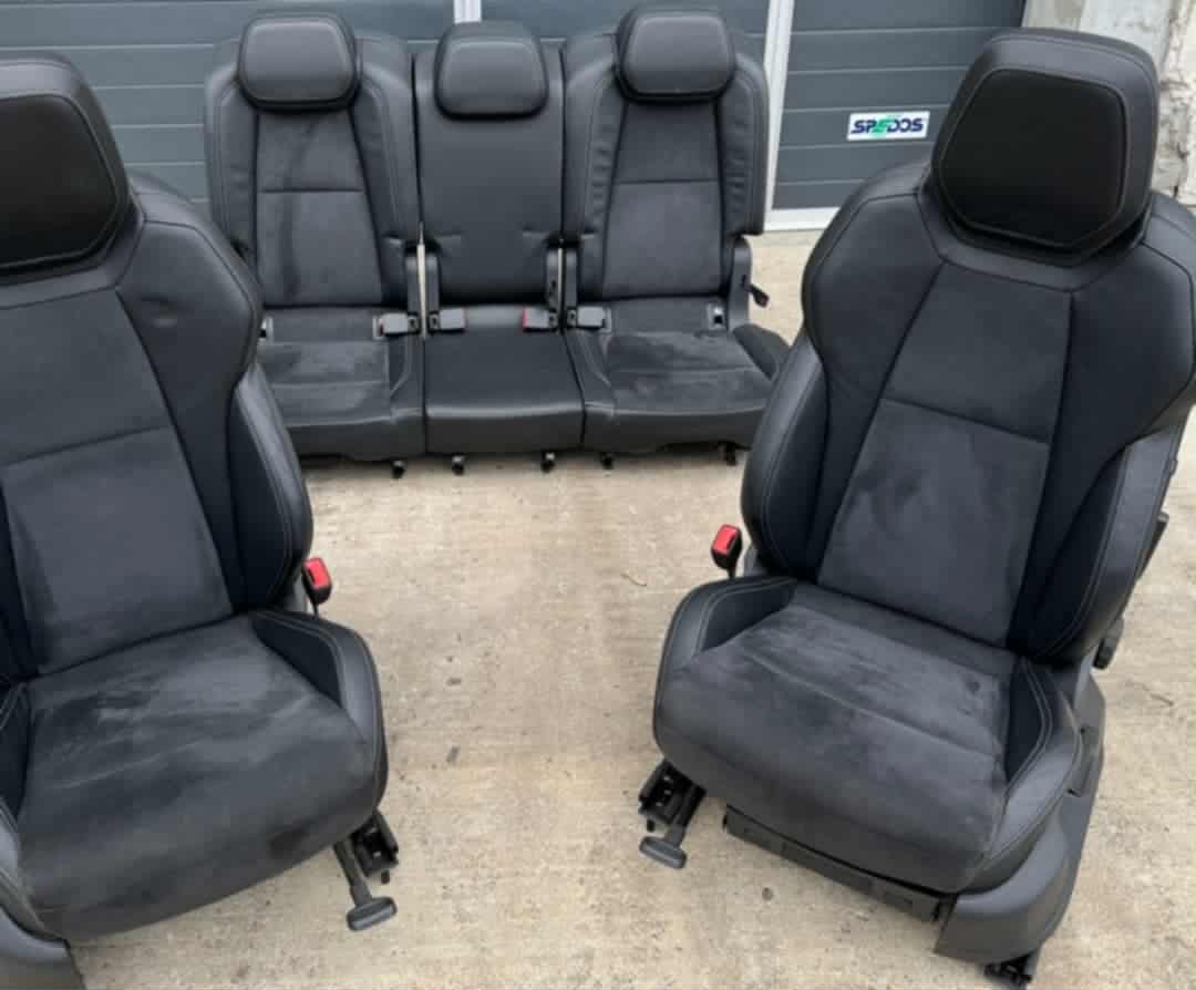 Sedačky Škoda karoq