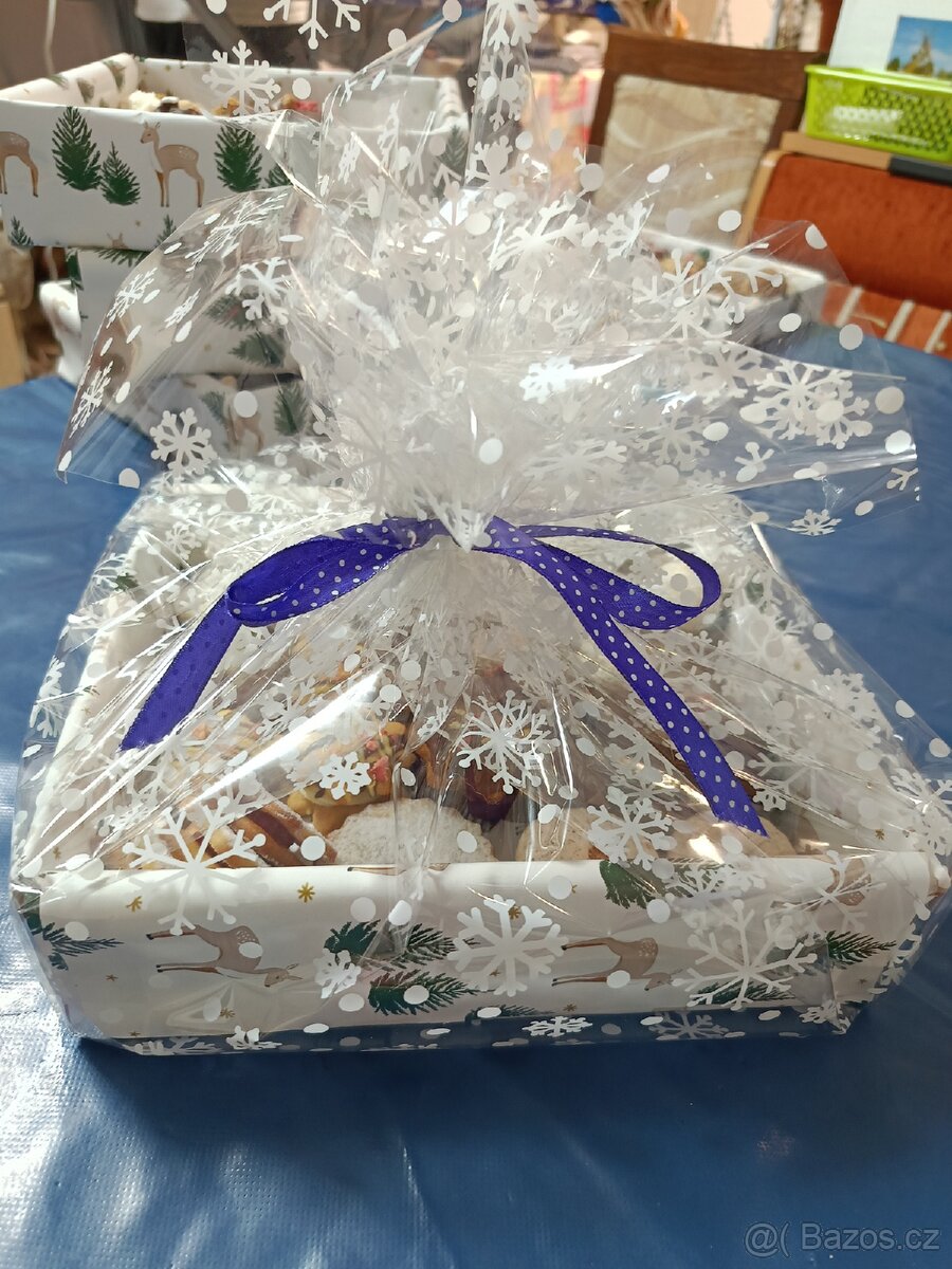 Vánoční cukroví v dárkové balení
