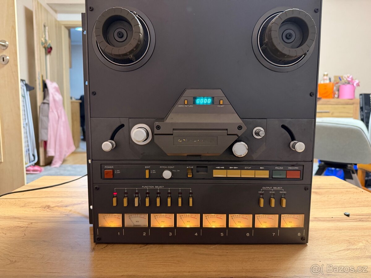 Tascam 38 1/2 inch Tape 8-Track Recorder / Reproducer