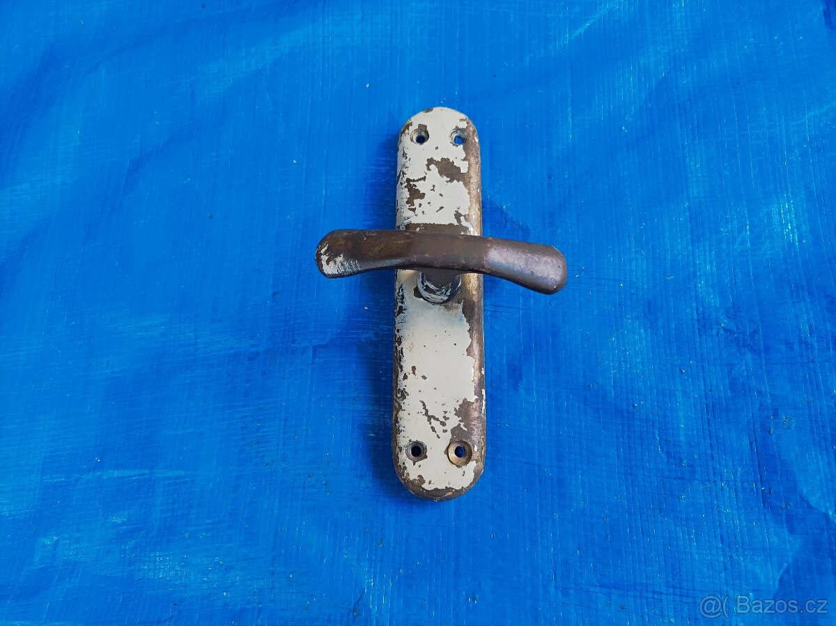 Klička k oknu č. 1