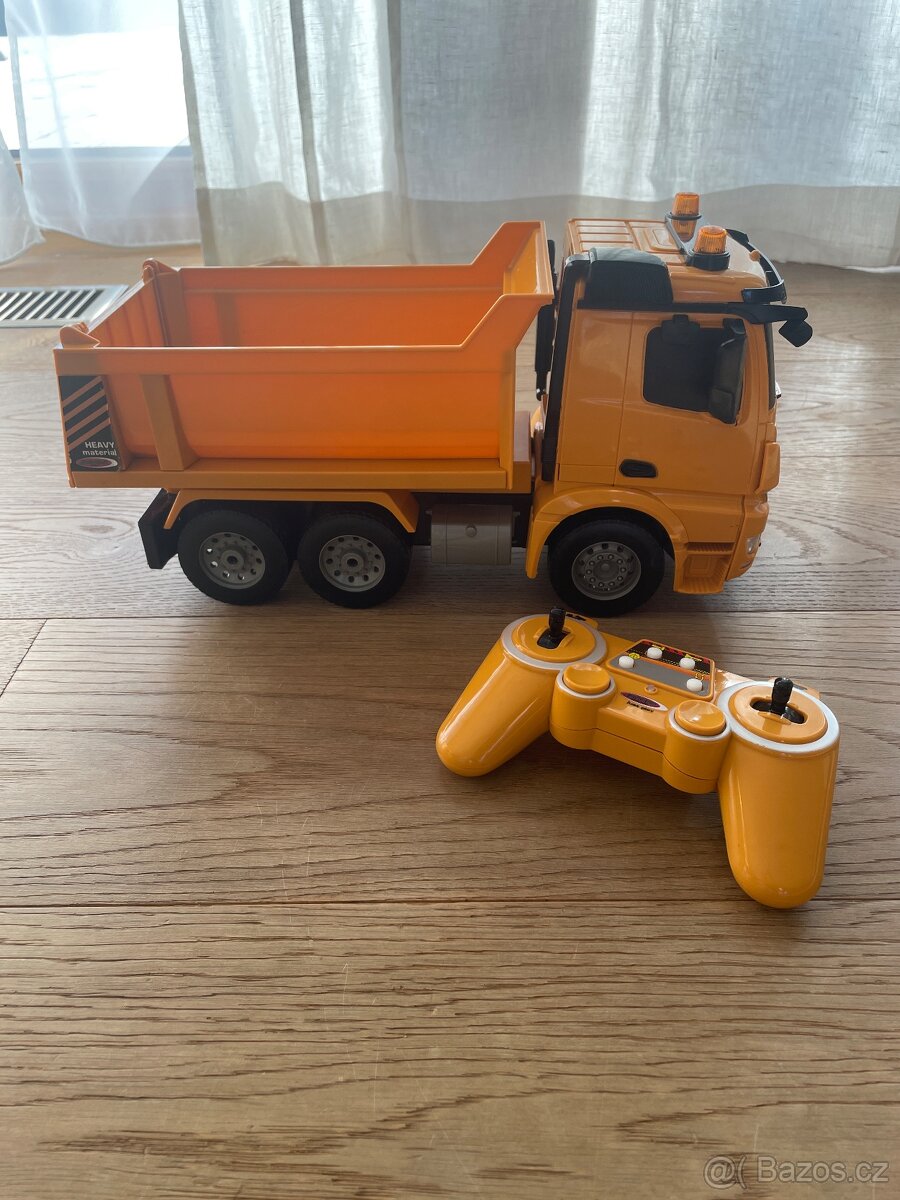 Mercedes-sklapeci auto