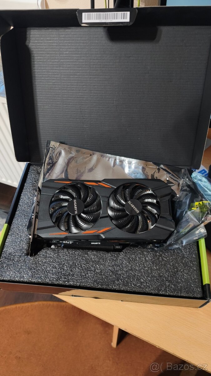 Grafická karta GeForce GTX 1050 Ti Gigabyte