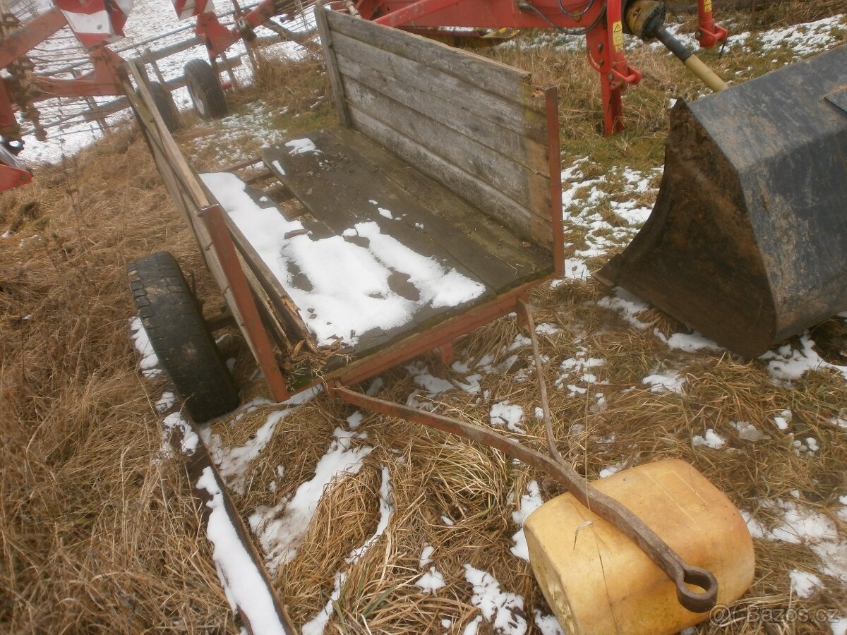 vlek a vlek za malotraktor