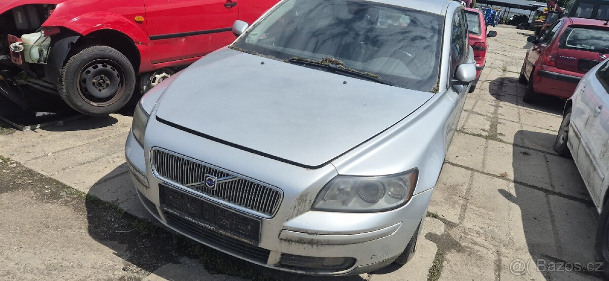 Volvo V50 prodám použité dily