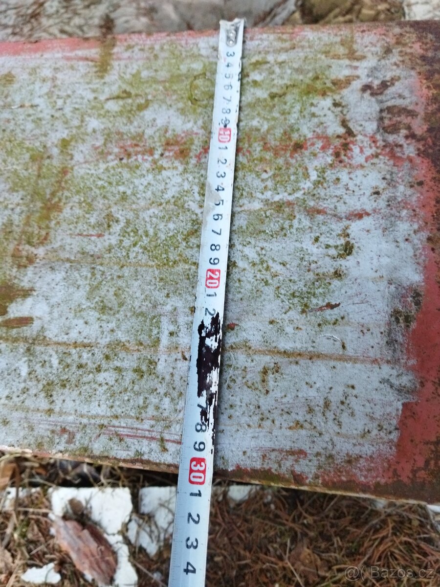 Heb 300