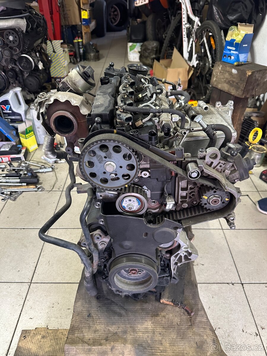 Motor 2.0 TDI 110Kw CRLB kompletní 292tkm
