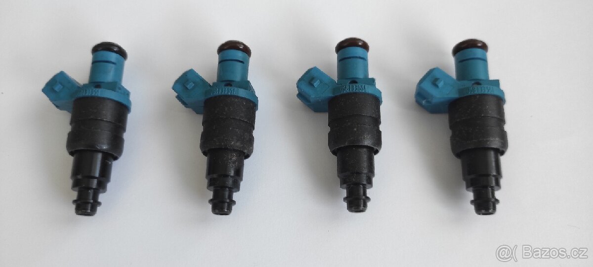 Prodám benzínové vstřikovače originál Audi 06B133551