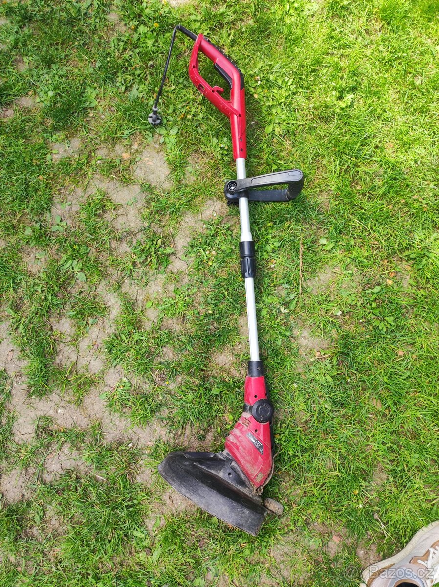 Strunová elektrická sekačka