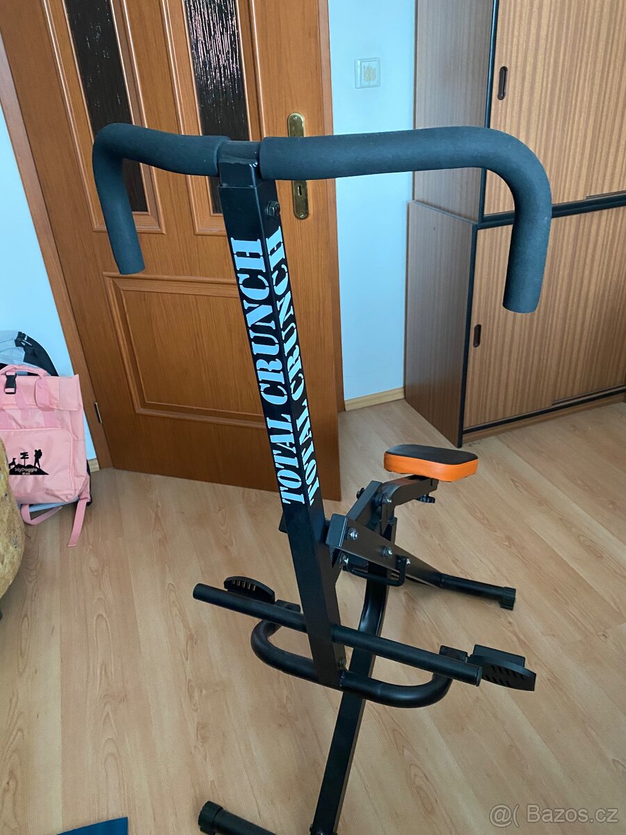Stroj na zpevnění celého těla