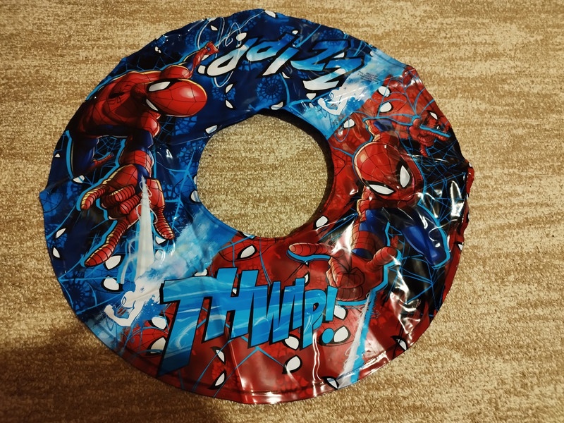 Nafukovací kruh Spiderman